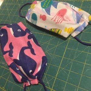 2 cute whale & fish face mask with filter pocket